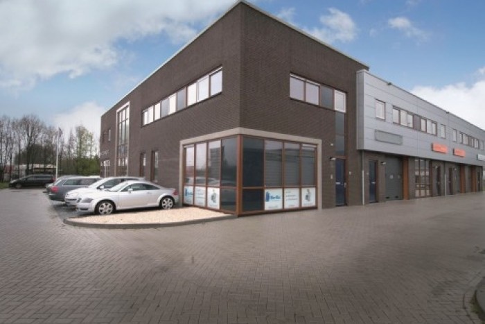 Bedrijfsverzamelcomplex Vosdonk te Etten-Leur - 18 bedrijfsunits BVO 145 - 225 m², Vosdonk 39 te Etten-Leur